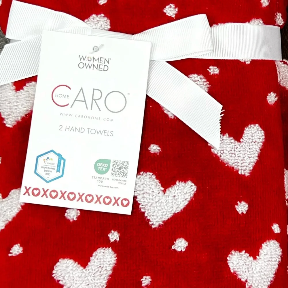 Caro - ‘Polkadots & Hearts ‘ Hand Towels (2). NWT